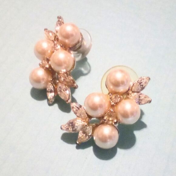 Vintage Tanya Lind Silver Tone Faux Pearl and Rhinestone Cluster Earrings - Picture 2 of 4